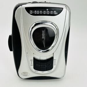 VTG Durabrand AM/FM Cassette Player With Equalizer Model 1125 Works Great